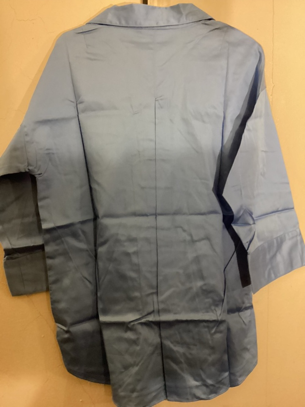 Isaac Mizrahi light blue size 2 top relaxed oversized - Picture 5 of 8